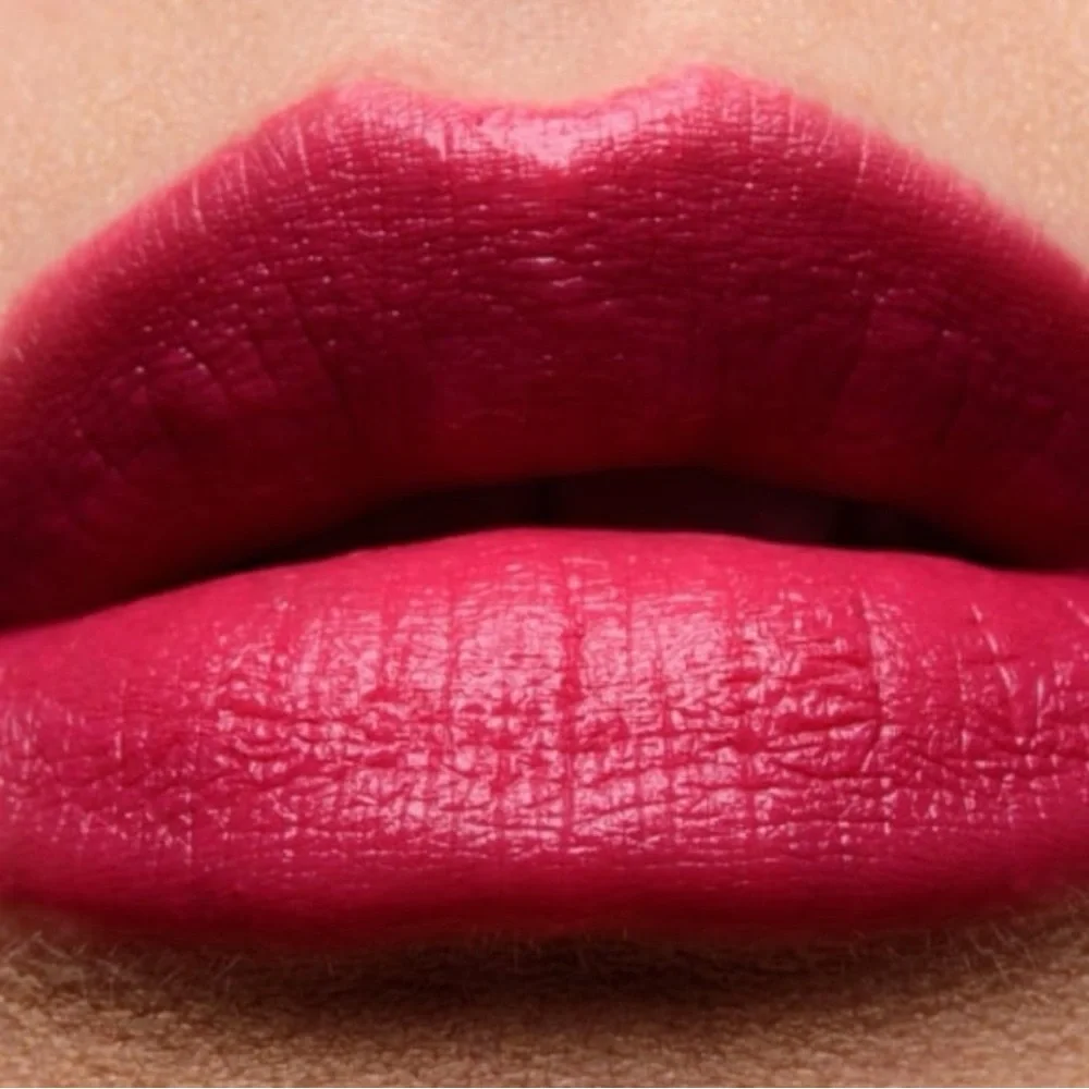 CHANEL Rouge Allure Lipstick - Limited Edition Vibrant Matte Berry